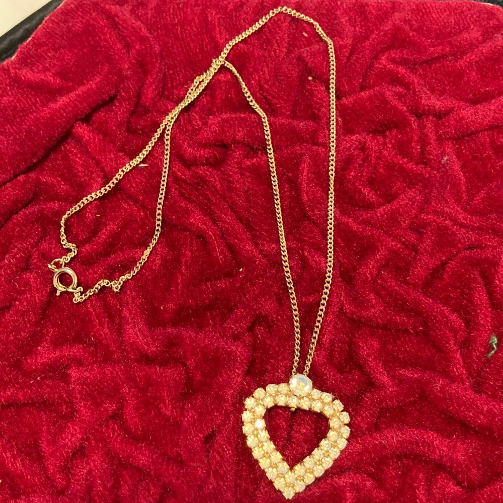 Gold Heart Pendant Necklace
